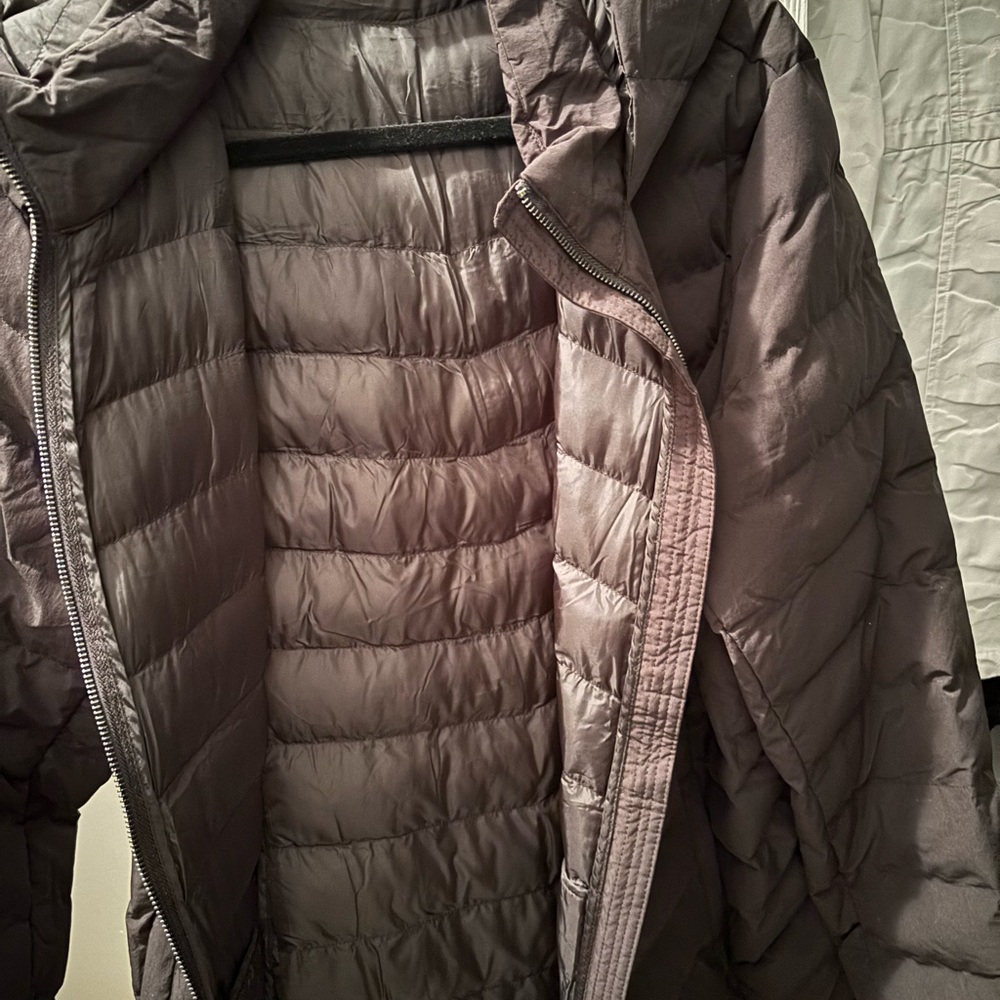 32 Degrees Black Puffer Jacket with Quilted Design